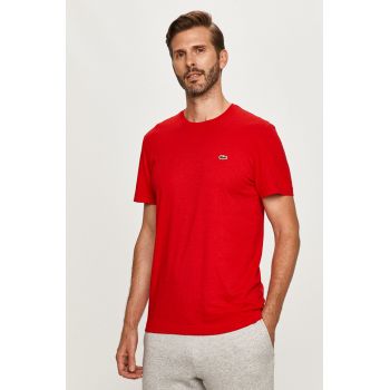 Lacoste tricou din bumbac culoarea roșu, uni TH2038-166 de firma original