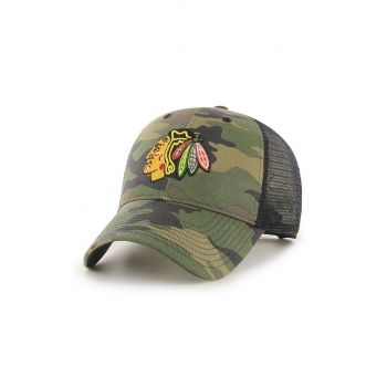 47brand șapcă NHL Chicago Blackhawks cu imprimeu H-CBRAN04GWP-CM