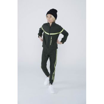 Karl Lagerfeld pantaloni de trening pentru copii culoarea verde, cu imprimeu