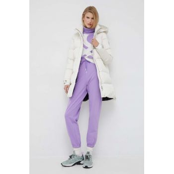 United Colors of Benetton pantaloni de trening din bumbac X Pantone femei, culoarea violet, cu imprimeu ieftin