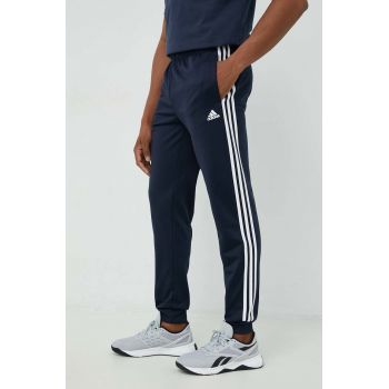 adidas pantaloni de trening bărbați, culoarea bleumarin, cu imprimeu H46106
