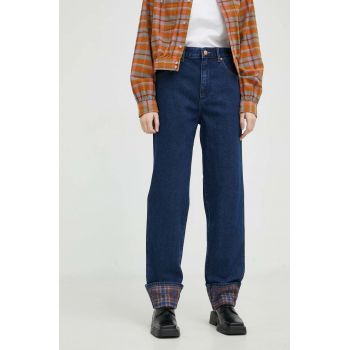 Wrangler jeansi Mom Straight Autumn Days femei , high waist