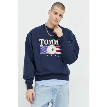 Tommy Jeans hanorac de bumbac barbati, culoarea albastru marin, cu imprimeu