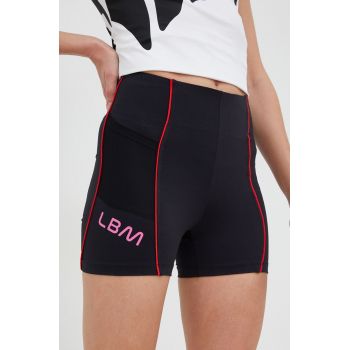 LaBellaMafia pantaloni scurți de antrenament Wake Up femei, culoarea negru, cu imprimeu, high waist