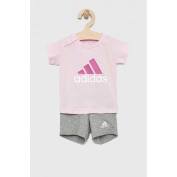 Adidas set de bumbac pentru copii I BL CO T culoarea roz