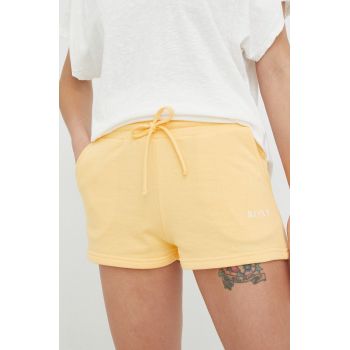 Roxy pantaloni scurti femei, culoarea galben, neted, medium waist