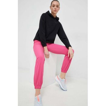 Fila pantaloni de antrenament Rochefaort culoarea roz, neted ieftin