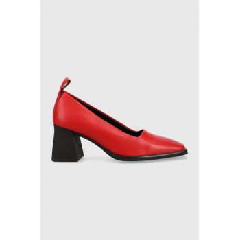 Vagabond Shoemakers pantofi de piele HEDDA culoarea rosu, cu toc drept, 5303.101.47 de firma originali