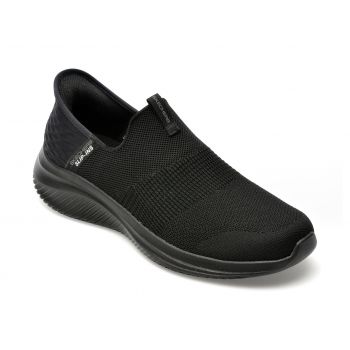 Pantofi sport SKECHERS negri, ULTRA FLEX 3.0, din material textil ieftini