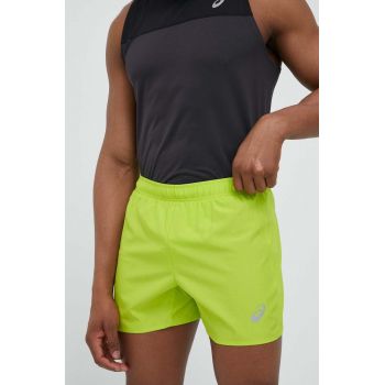 Asics pantaloni scurți de alergare Core culoarea verde la reducere
