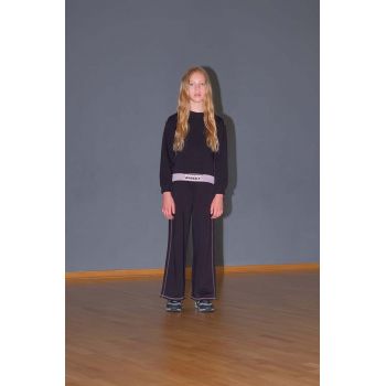Sisley pantaloni de trening pentru copii culoarea negru, neted