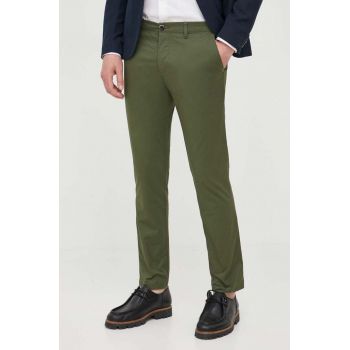 Sisley pantaloni barbati, culoarea verde, drept la reducere