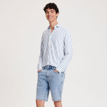 Reserved - Pantaloni scurți slim din denim - Albastru