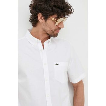 Lacoste camasa din bumbac barbati, culoarea alb, cu guler button-down, regular de firma originala