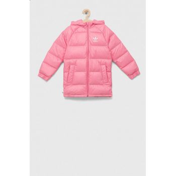 adidas Originals geaca de puf pentru copii culoarea roz
