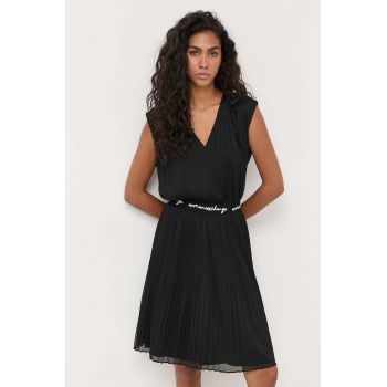 Armani Exchange rochie culoarea negru, mini, evazati ieftina