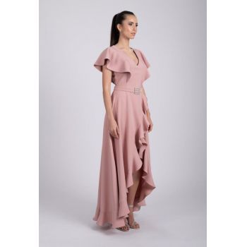 Rochie lunga cu volane de culoare roz prafuit ieftina