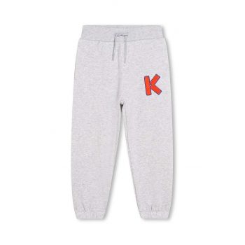 Kenzo Kids pantaloni de bumbac pentru copii culoarea gri, cu glugă, cu imprimeu
