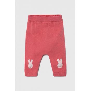 United Colors of Benetton pantaloni bebe culoarea roz, modelator