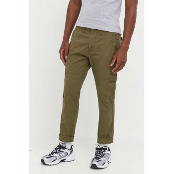 Superdry pantaloni barbati, culoarea verde, drept