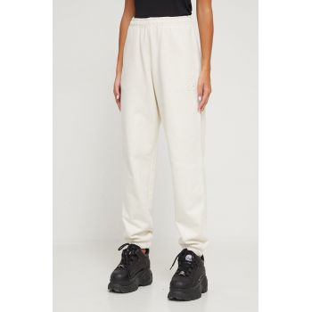 HUGO pantaloni de trening din bumbac culoarea alb, neted de firma original