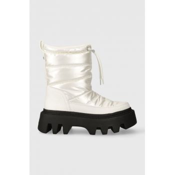 Buffalo cizme de iarna Flora Puffer Boot culoarea alb, 1622360