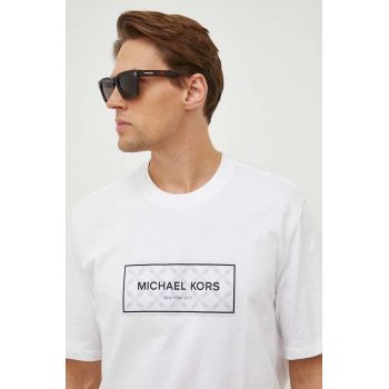 Michael Kors tricou din bumbac barbati, culoarea alb, cu imprimeu ieftin