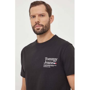 Tommy Jeans tricou din bumbac bărbați, culoarea negru, cu imprimeu DM0DM18870