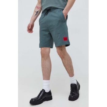 HUGO pantaloni scurți din bumbac culoarea verde 50466196