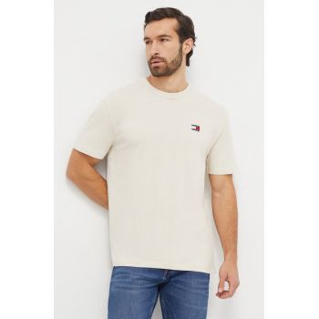 Tommy Jeans tricou din bumbac bărbați, culoarea bej, cu imprimeu DM0DM17995