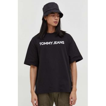 Tommy Jeans tricou din bumbac bărbați, culoarea negru, cu imprimeu DM0DM18267