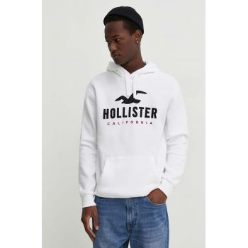 Hollister Co. bluza barbati, culoarea alb, cu glugă, cu imprimeu
