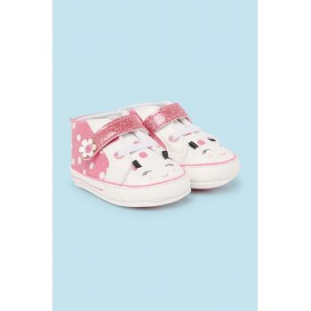 Mayoral Newborn pantofi pentru bebelusi culoarea roz