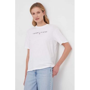 Tommy Jeans tricou din bumbac femei, culoarea alb DW0DW17836