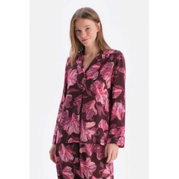Bluza de pijama cu imprimeu floral la reducere
