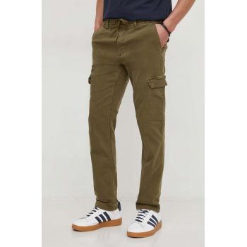Pepe Jeans pantaloni barbati, culoarea verde, mulata