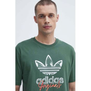 adidas Originals tricou din bumbac barbati, culoarea verde, cu imprimeu, IS0228