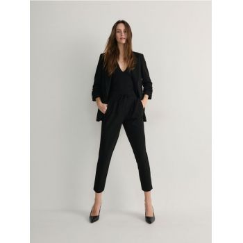 Reserved - Pantaloni uni cu șnur decorativ - negru