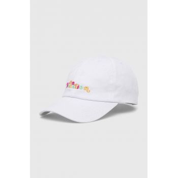 On Vacation șapcă de baseball din bumbac Enjoy culoarea alb, cu imprimeu, OVC C23