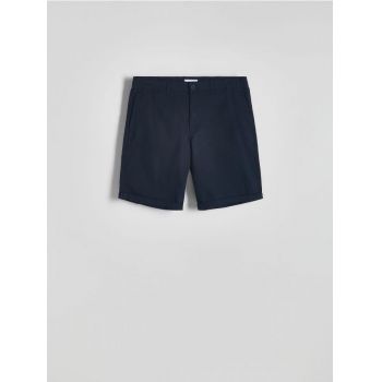 Reserved - Pantaloni scurți chino regular - bleumarin