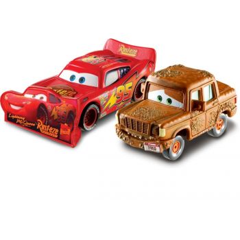 Set Masinute Cars 2 - Lightning McQueen si Fred