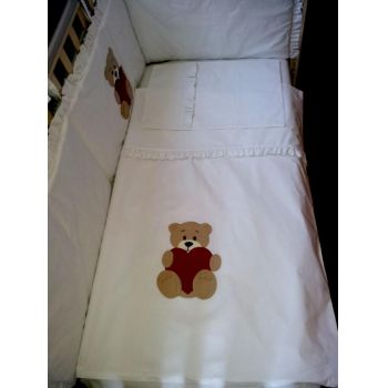 Lenjerie brodata Ursuletul Teddy KidsDecor cu 4 piese din bumbac 60 x 120 cm