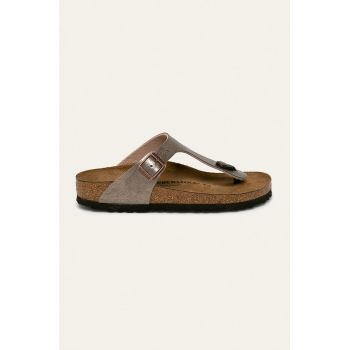 Birkenstock slapi Gizeh femei, culoarea maro, cu toc plat, 1016145