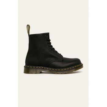 Dr Martens - Ghete de piele