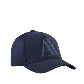 Rubber logo hat