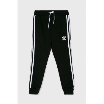 Adidas Originals Pantaloni culoarea negru, material neted
