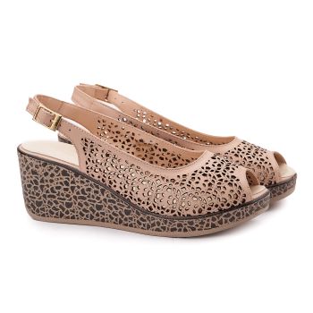 Sandale dama din piele bej cu platforma 2111 Sandale dama din piele bej cu platforma 2111