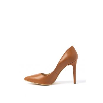 Pantofi stiletto de piele cu varf ascutit Pantofi stiletto de piele cu varf ascutit