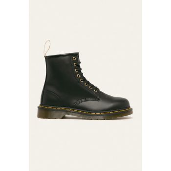 Dr Martens pantofi 14045001.-Black.