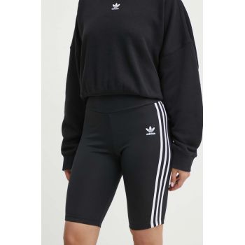 adidas Originals - Pantaloni scurți GN2842 GN2842-BLACK de firma originali